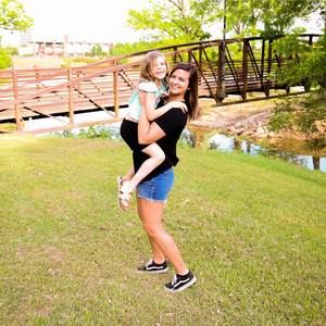 Meet your Posher, Jessica